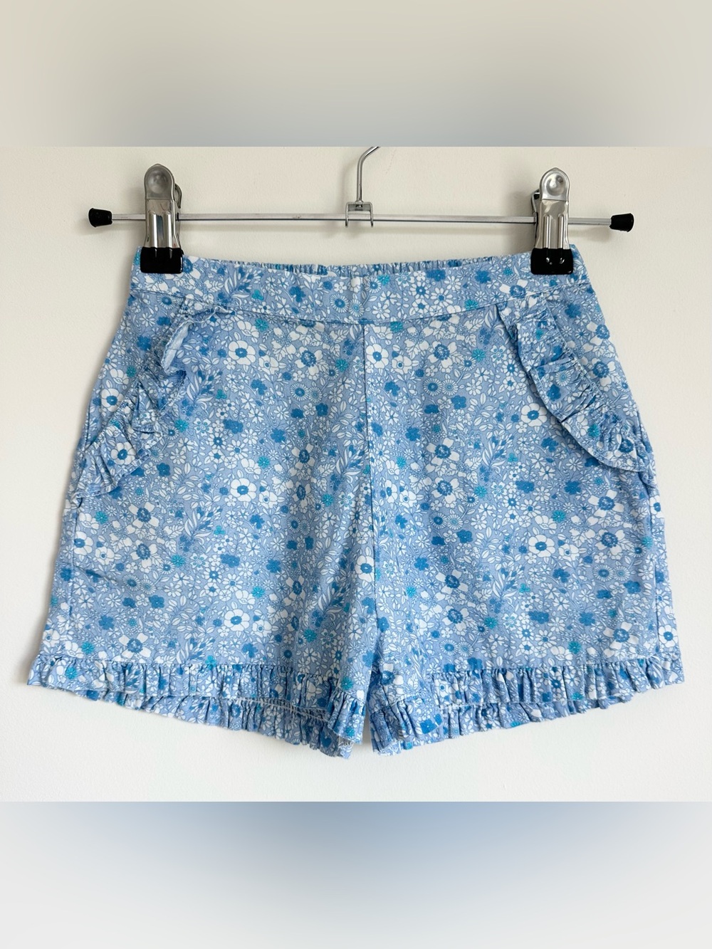 Brand New w Tags! LITTLE ENGLISH Girls Blue Coastal Floral Lilabet Short Size 5